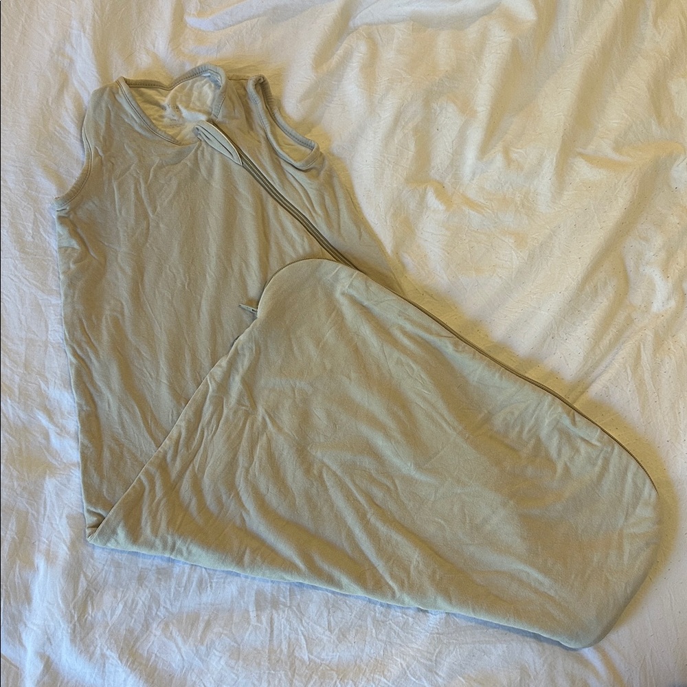 0.5 tog kyte baby sleep sack in MEDIUM